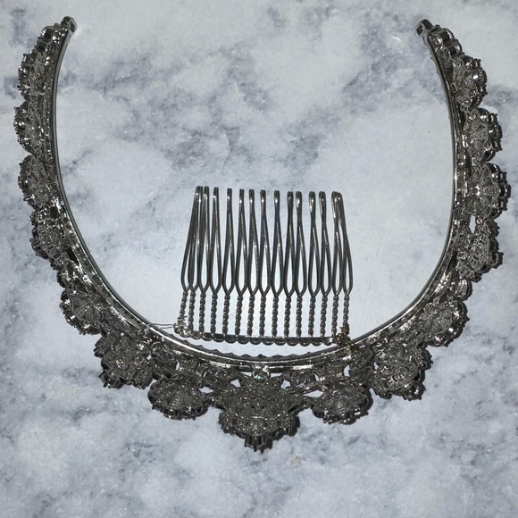 NY Bridal Styles Boutique Luxury Rhinestone Head Piece/ Tiara/ Crown main image 4